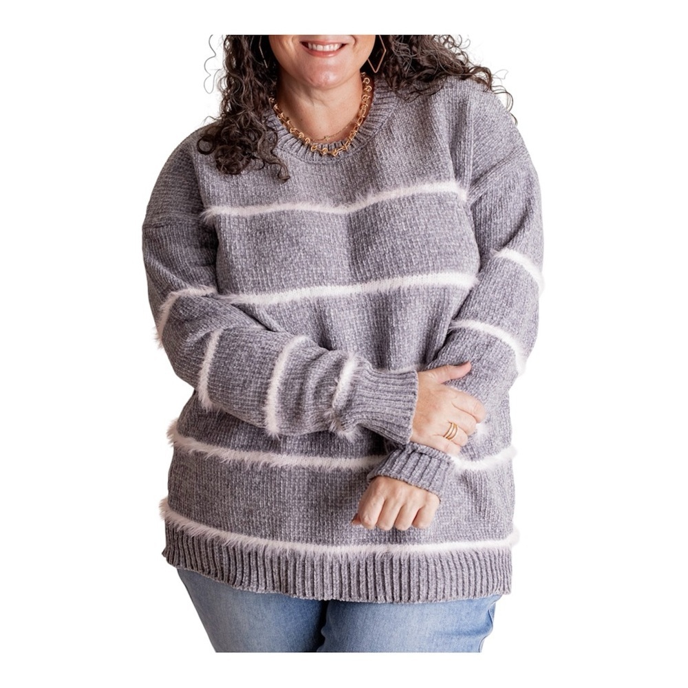 NEW NWT Reborn J Gray White Striped Fuzzy Sweater Chenille Crew Neck Sweater 1X